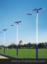 河南太阳能路灯 5米6米8米厂家直接批发