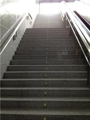 地铁发光楼梯安全出口导向标识 不锈钢
