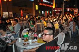 如何烧烤羊肉串烧烤店投资