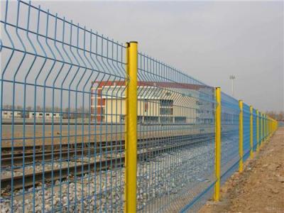 桃型柱护栏/三角折弯护栏/场区围栏隔离栅
