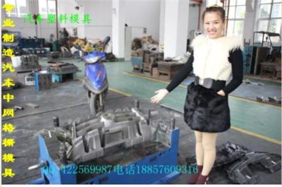 轎車座椅模具 SUV保險杠模具 門板模具制造