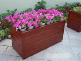 武漢花箱廠家 武漢防腐木花箱批發 湖北花箱