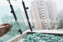 广州天河区高空玻璃自爆更换