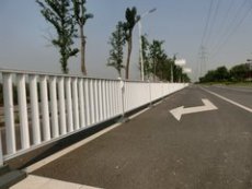 成都锌钢道路护栏哪家好 锌钢道路栏哪里找