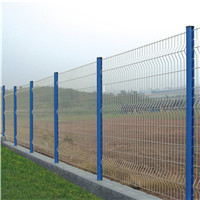 电焊网护栏 公路护栏 机场护栏网厂家